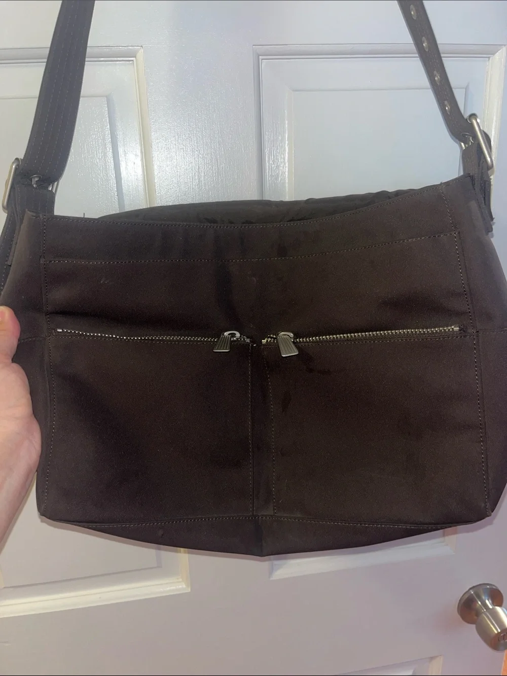 GAP versatile dark